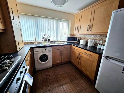 Baltic Townhouse, 4 Bed, Parking - Pass The Keys - Wirral