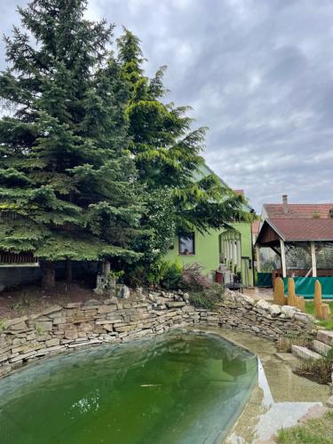 Na úpatí Pálavy Na úpatí Pálavy