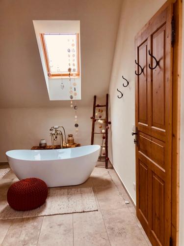 ห้องน้ำ, Der Hof am Wald in มาเรียบิลด์