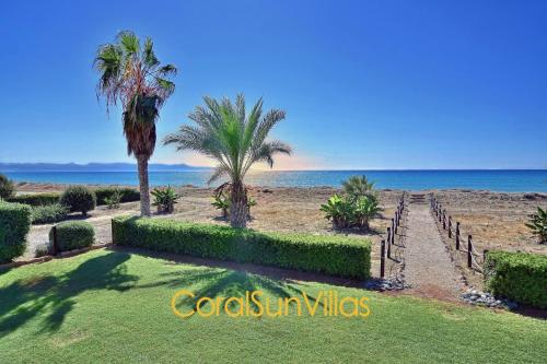Nature - Direct To Sandy Beach, Impressive Villa, Quiet area, Argaka