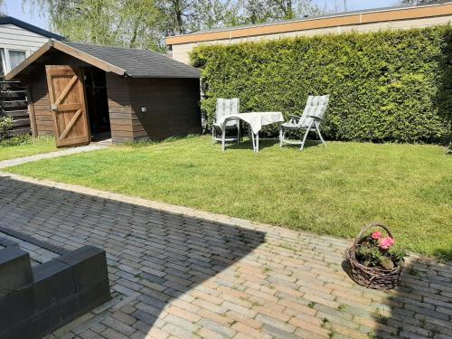 Chalet Esdoorn in Putten, Gezellig en Luxe gerenoveerd in Putten