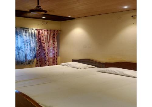 New Sarnath Guest House