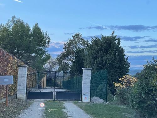 Magnifique villa -piscine privée vue Mont Ventoux