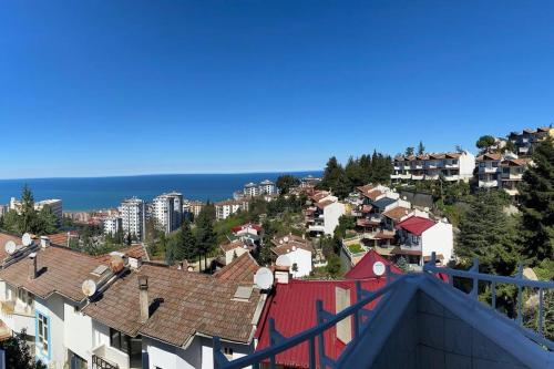 Trabzon şehir merkezinde villa