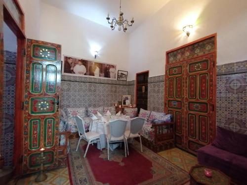 Al Andaloussiya Diyafa in มัวเลย์ไอดริสส์