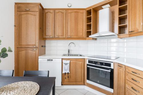Tuulensuu - Historical 2BR Apartment with Sauna & Great Location, Tampere (fotografie 9)