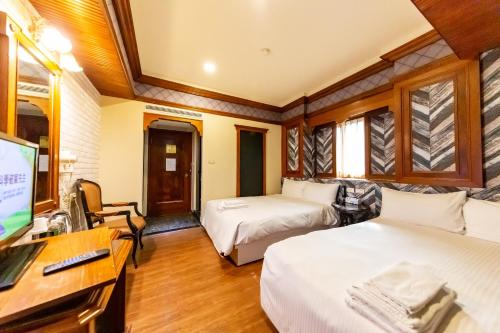 room detail thumbnail 1