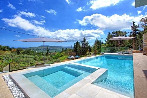 Villa Kallos by PosarelliVillas