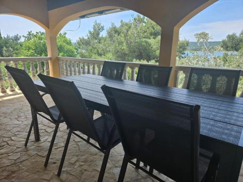 VILLA PUNTA BLAVA - Beachfront Family Villa with Sea View - no pets allowed