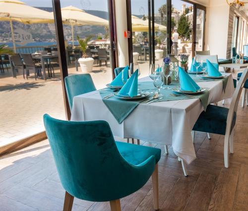 Étterem, Hotel Vila Hedonija in Herceg Novi