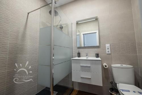 Studio Apartment image 10