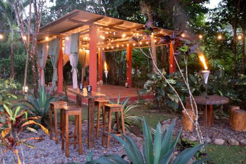 Naturalmente Boutique Bungalows y Cocina Mediterranea in Las Lajas