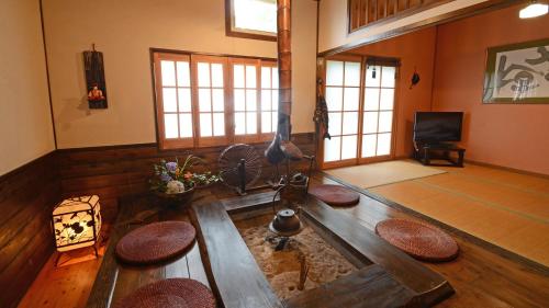 Japanese-Style Traditional Room with Shared Bathroom