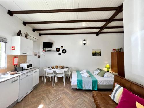 ห้องครัว, TAVIRA VILA FORMOSA 1 WITH POOL by HOMING in ลูซ เด ตาวีรา