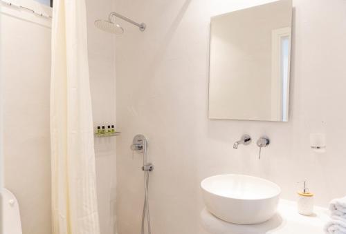 Asimina Hotel – Fira, UT