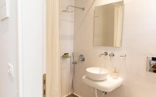Asimina Hotel – Fira, UT