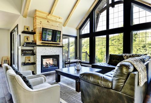 Chalets Alpins -13 Chemin des Skieurs in Stoneham (QC)