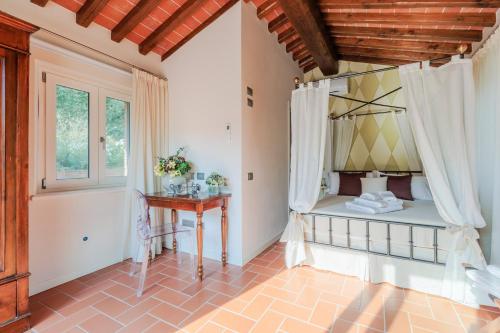 Nonno Giulivo Farmhouse, with Private Pool