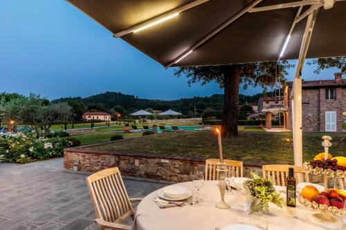 Nonno Giulivo Farmhouse, with Private Pool