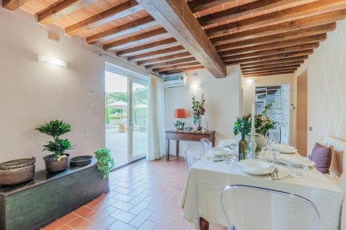 Nonno Giulivo Farmhouse, with Private Pool