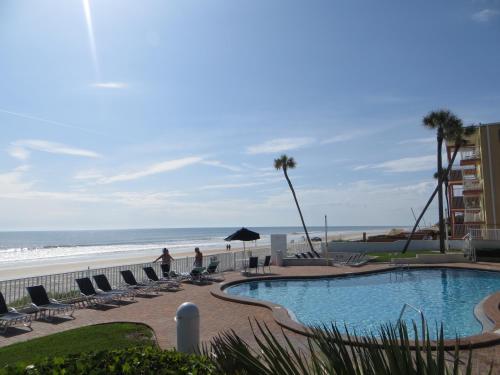 View, Arya Blue Inn and Suites in Ormond Beach