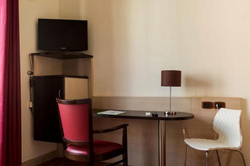 Hotel Sant'Elia - image 12