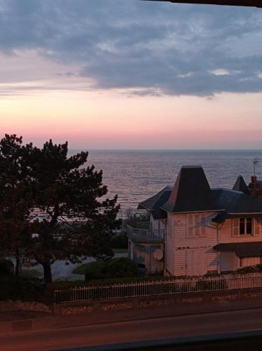 le cottage vue mer