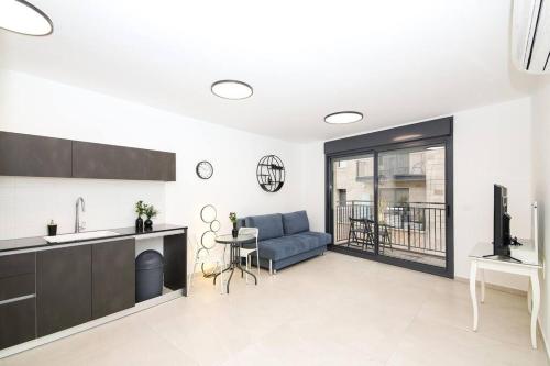 Family Flat Agripas Street 6Beds