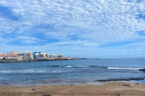 Salinetas, frente al mar y playa, Telde (fotografie 6)