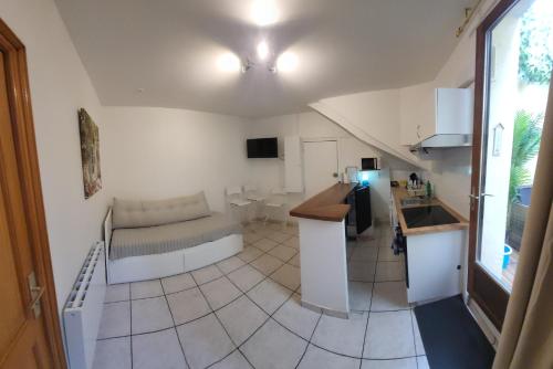 Paris Malakoff Garden Apartments in Malakoff