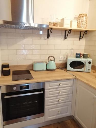 บริการและสิ่งอำนวยความสะดวก, Ti Chôa - Casa da Praça (Ti Choa - Casa da Praca) in เซร์เรตา