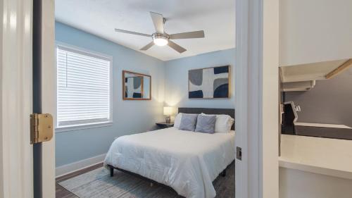 Red Neptune by Nautical Properties