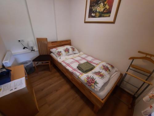 Budget Single Room