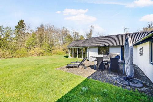  Holiday Home Close To The Water And Jesperhus in Roslev