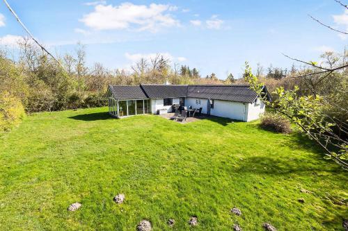  Holiday Home Close To The Water And Jesperhus in Roslev