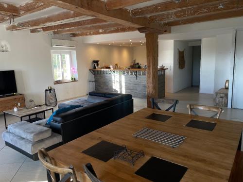 Shared lounge/TV area, Loft Marseille La Belle in Saint-Barthélemy