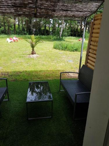 Létesítmények, 02 - Tres joli 2 pieces avec 3 lits pouvant accueillir jusqu'a 5 personnes, situe au rdc avec entree in Razac Sur L'Isle