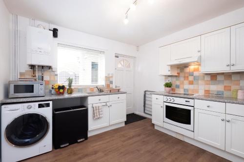6bed Perfect stay! Contractors welcome! in Ravensthorpe