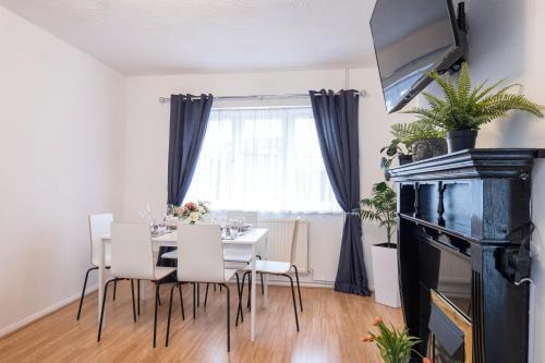 6bed Perfect stay! Contractors welcome! in Ravensthorpe