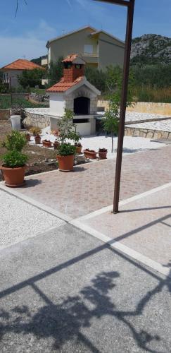  Vinka Apartments in Seget Vranjica