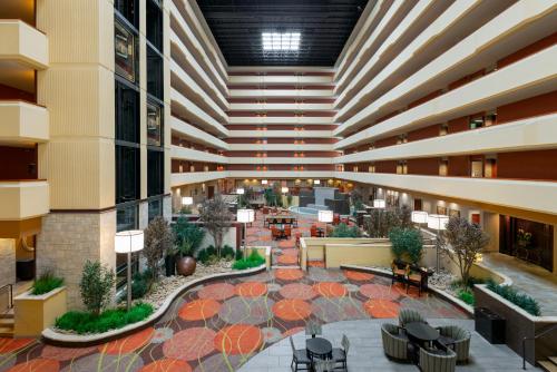 University Plaza Hotel Springfield