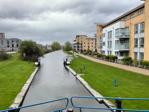 Beautiful Riverview Apartment Chelmsford