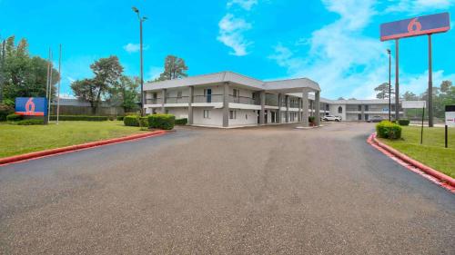 Studio 6 Texarkana TX in Texarkana, USA