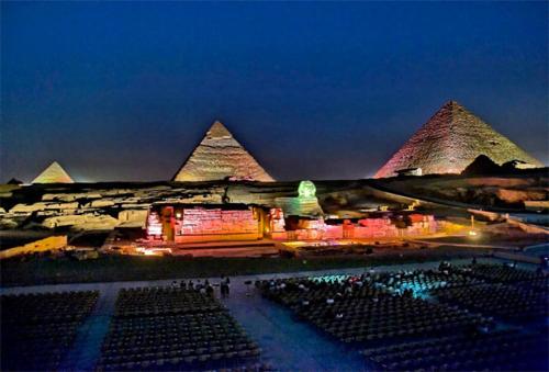 town pyramids Giza