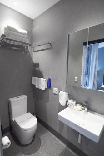 Mariners Court Hotel Sydney - image 4