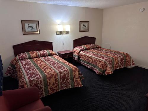 CRYSTAL MOTEL - image 11