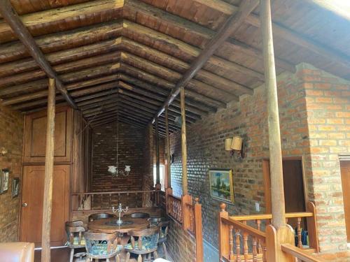 Hermosa Casa Campestre con Piscina y Jacuzzi in Silvania