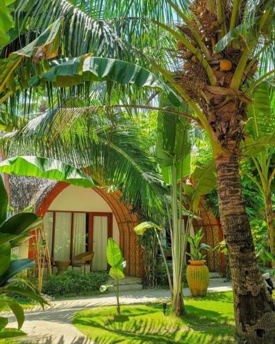 Tropical Temple Siargao Resort, General Luna (photo 5)