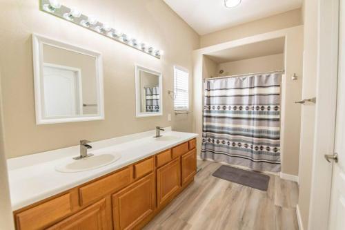 Gorgeous Las Vegas home with RV parking, Las Vegas (Foto 11)