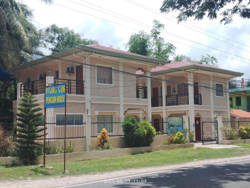 B&B Oslob - Rising Sun Pension House - Bed and Breakfast Oslob